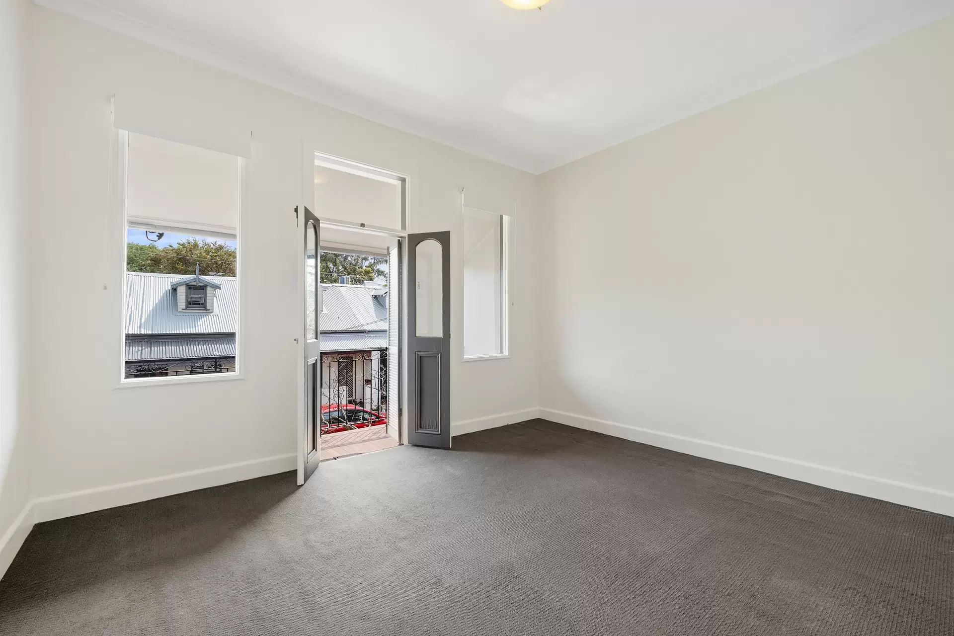 79 Newman Street, Newtown Leased by James Avenue - image 1