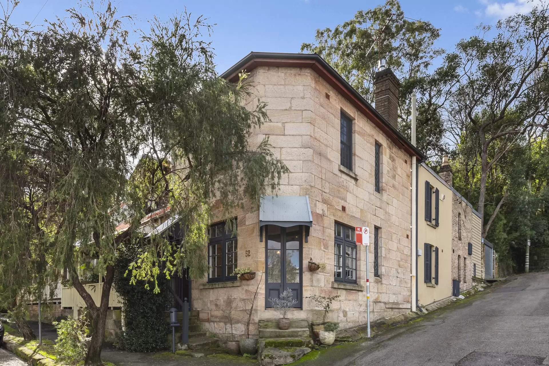 52 Palmer Street, Balmain Leased by James Avenue - image 1