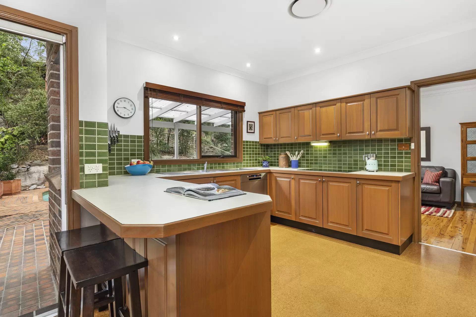 12 Heidi Place, West Pennant Hills Auction by James Avenue - image 1