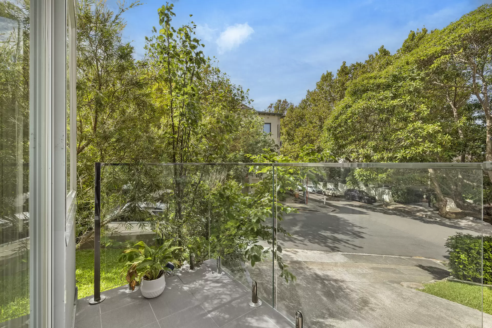 12/2 Parkes Street, Kirribilli For Lease by James Avenue - image 1