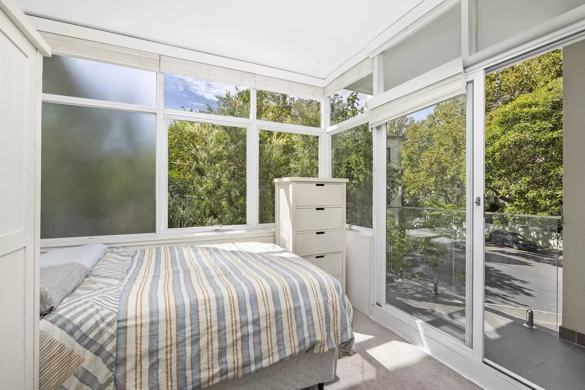 12/2 Parkes Street, Kirribilli For Lease by James Avenue - image 1