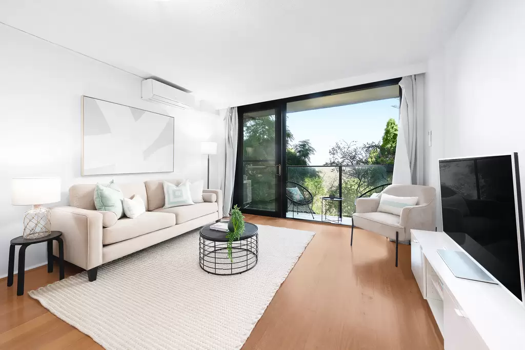 5/258 Pacific Highway, Greenwich Auction by James Avenue
