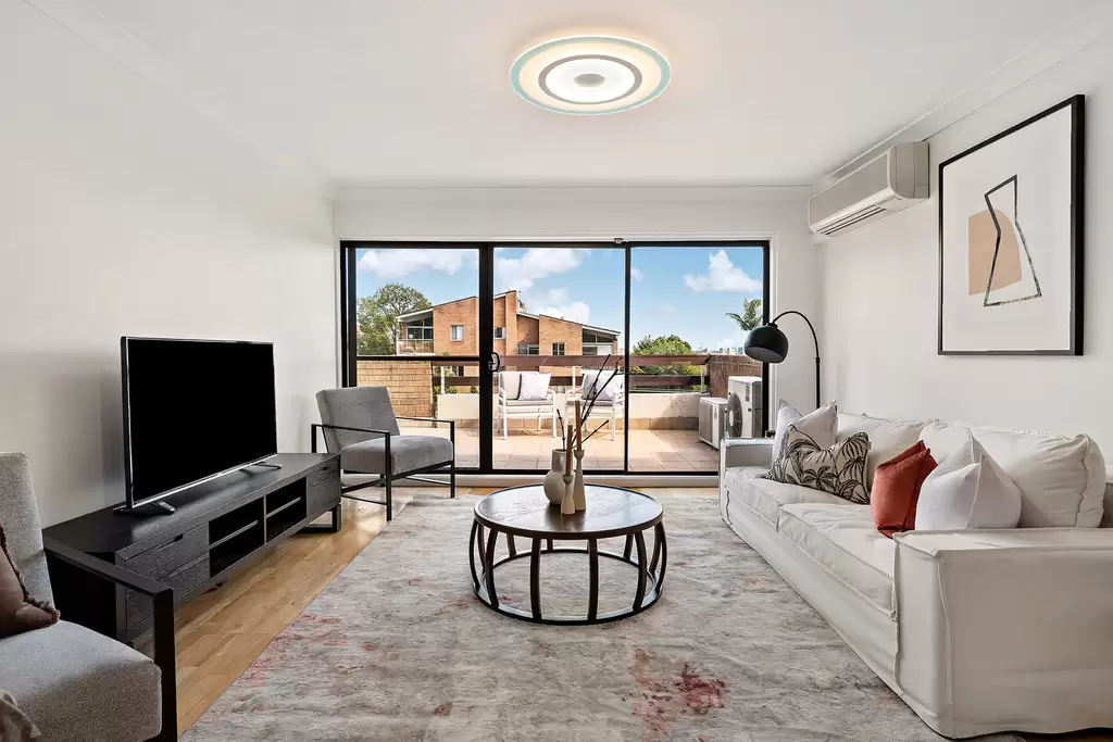 5/64 Shirley Road, Wollstonecraft Leased by James Avenue